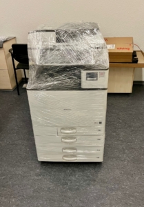 Kopierertransporte Kopierertransporte Hamburg – sicher & zuverlässigDer fachgerechte Transport von Kopierern gehört zu den besonders anspruchsvollen Dienstleistungen im Bereich der Spezialtransporte.