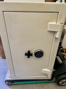 Tresorentsorgung Hamburg – sichere Demontage und Entsorgung durch Fachbetrieb